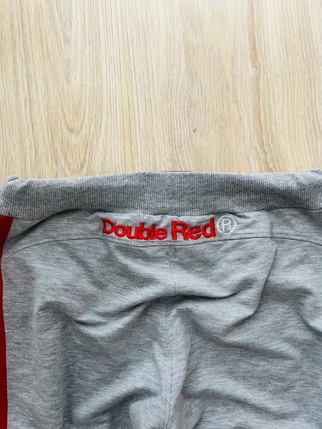 Štýlové teplákové nohavice double red,pc 44,95 eur, s