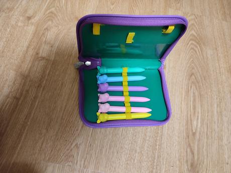 Peračník s voskovkami, 