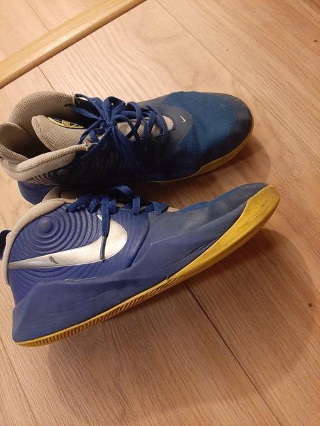 Tenisky na telesnú 38.5, nike,38