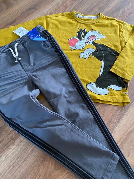 Nohavice a tricko, next,110