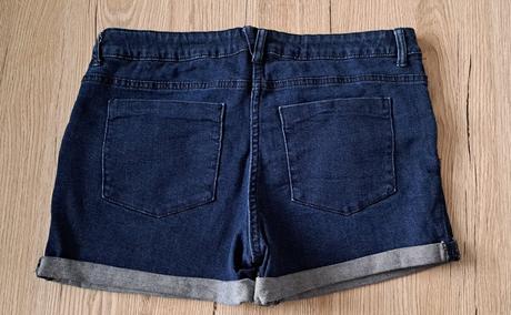 Šortky, pepperts,164