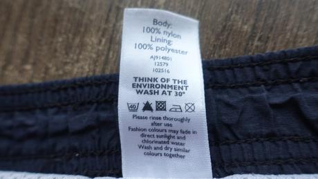 Krátke nohavice, 128