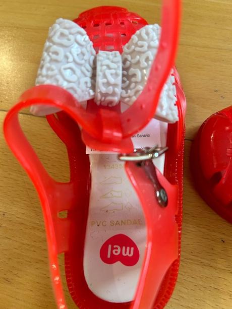 Sandalky vonave mel, mel,26