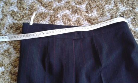 Kostým - 3 dielny, 38