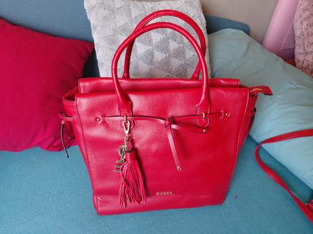 Kabelka zn. guess  32- 31- 12 cm, guess