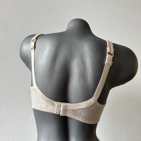 Nevystužená podprsenka s kosticou 0348, 80d / 105d