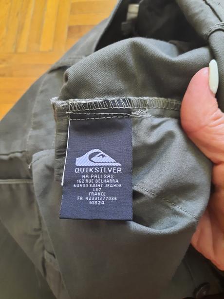 Dámske nohavice, quiksilver,28