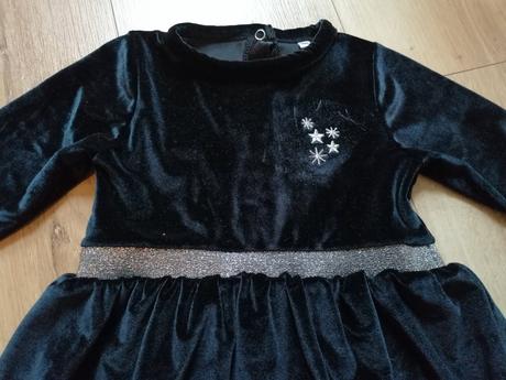 Zamatové šatky, 86