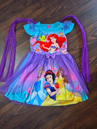 Šaty s rozprávkovými postavami, disney,110