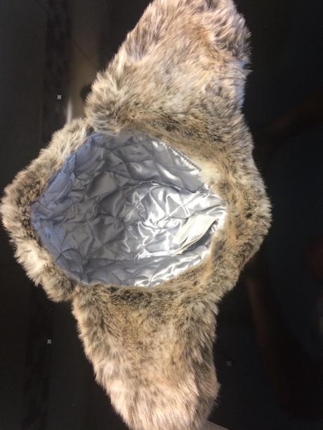 Ušianka/baranica, h&m,104