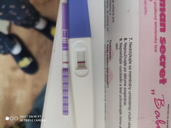 Vidíte tam slabú čiarku?