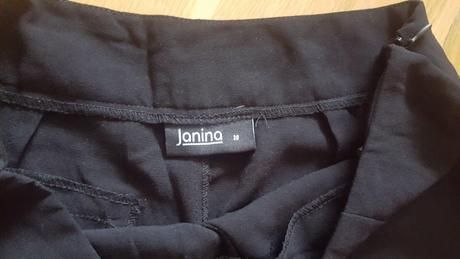 Kraťasy s čipkou č.38, 38