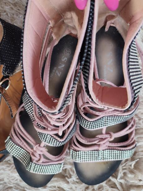 Dámske sandále, 37