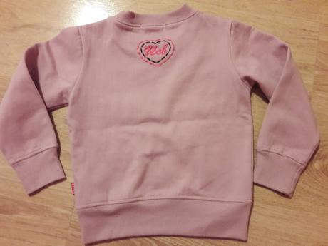 Mikina s výšivkou, 110