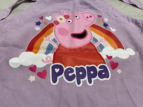 Dievčenská zásterka. vek.128/140, 