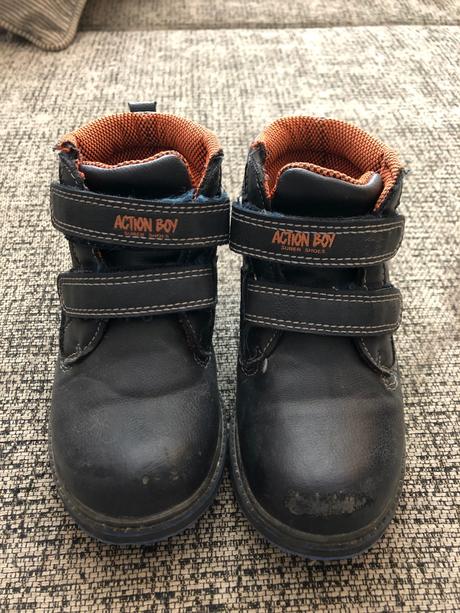 Prechodne topanky, 25