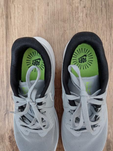 Tenisky 35,5 s poštovným, nike,35