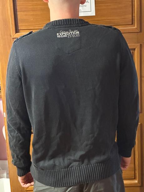 Pánsky sveter camp david, l