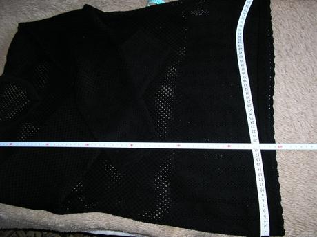 1189. čierne tričko, l