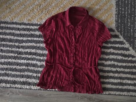 Trblietavá blúzka, s