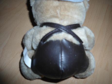 Plysovy macko v klobuku, 