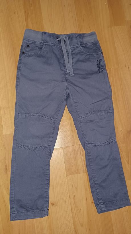 Nohavice, coccodrillo,110