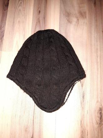 Teplučká čiapočka 122, 122