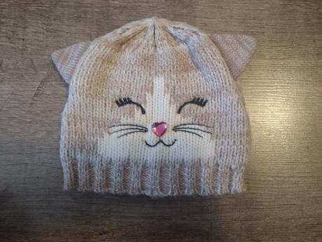 Čiapočka mačička, 86