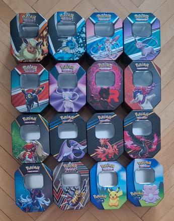 Pokémon plechovka + karty, 