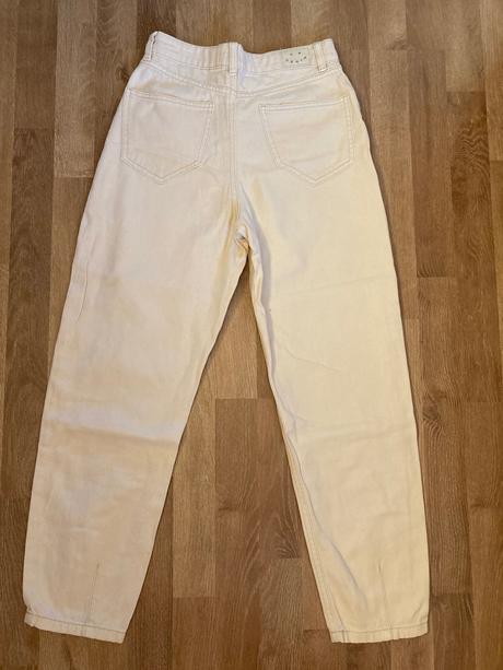 Béžové rifle zn.sinsay(veľkosť 32), sinsay,32