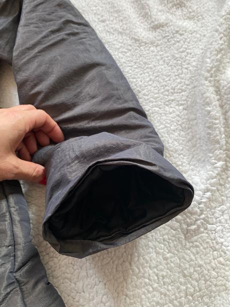 Esprit zimna bunda, esprit,m