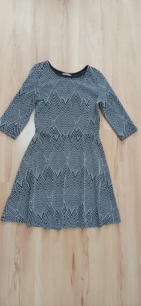 Hrubšie šaty, orsay,36