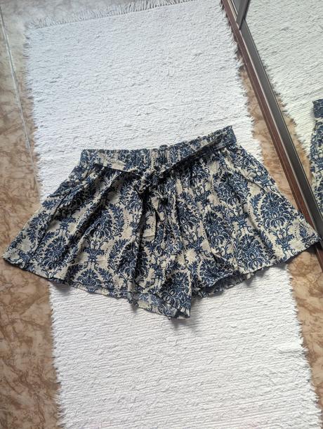 Dámske šortky 48, 48