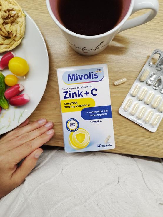 Mivolis Kapsuly Zinok + vitamín C Depot, 60 ks