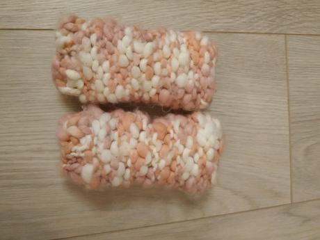 Čiapka + návleky na ručičky, veľkosť do 128., 104