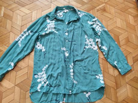 Zelená dlhšia blúzka. veľ.m-l, m