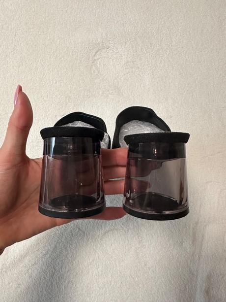 Čierne šľapky na okruhlom podpatku zn. zara, zara,39 / 40