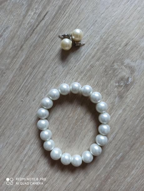 Perličkovy náramok a náušnice,