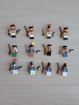 Predám lego mix nových vojakov a pirátov,