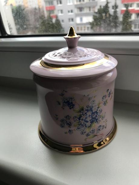 Keramika h&c, priemer 11 cm, výška 14 cm,