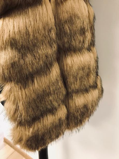 Nová kožušinová vesta viaceré farby - top kvalita, l / m / s / xs