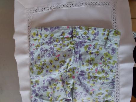 Krasne 7/8nohavicky, benetton,110