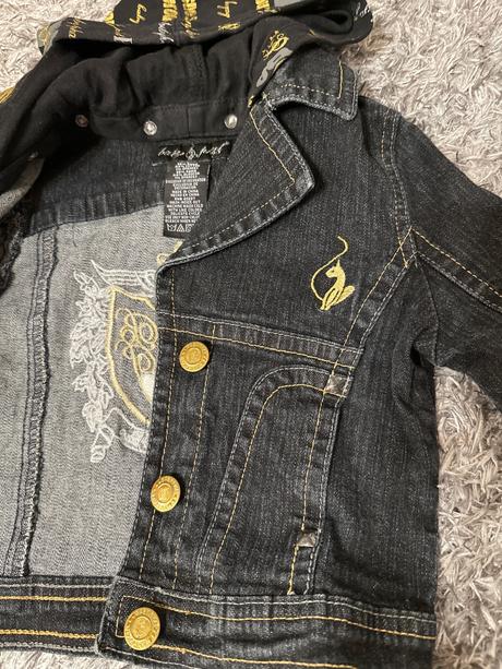 Parádna dzinsova bunda, 116