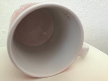 Šálka s nápisom vianočné trhy bratislava, 