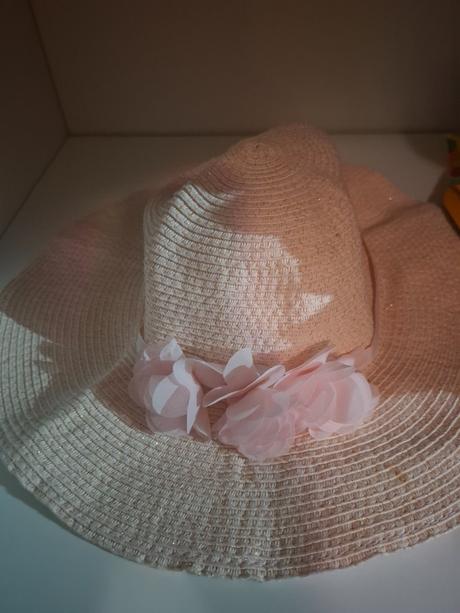 Letné šiltovky a klobúky, 122–134