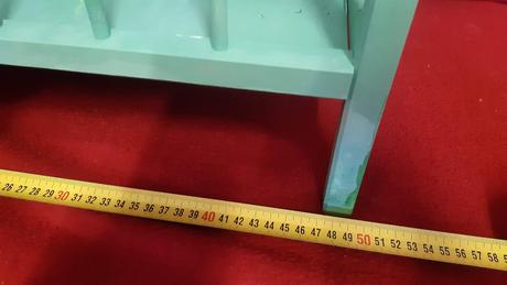 Predám drevenú postieľku pre bábiku, tyrkysova., šírka (cm): 30,dĺžka (cm): 30