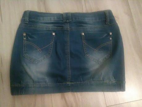 Riflova minisukna, 26