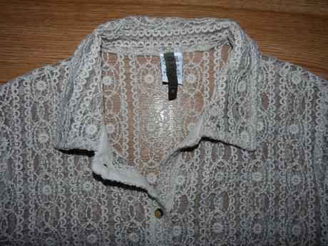 Krajková na gombíky, m