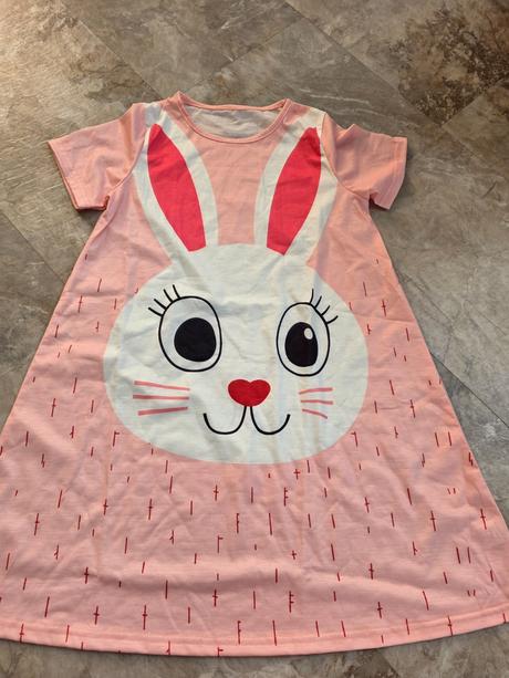 Zajačikove šaty 7-8 r., 128