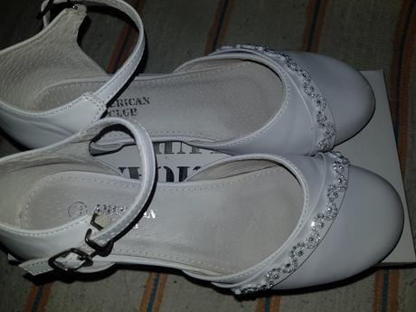 Krásne topánky, 33